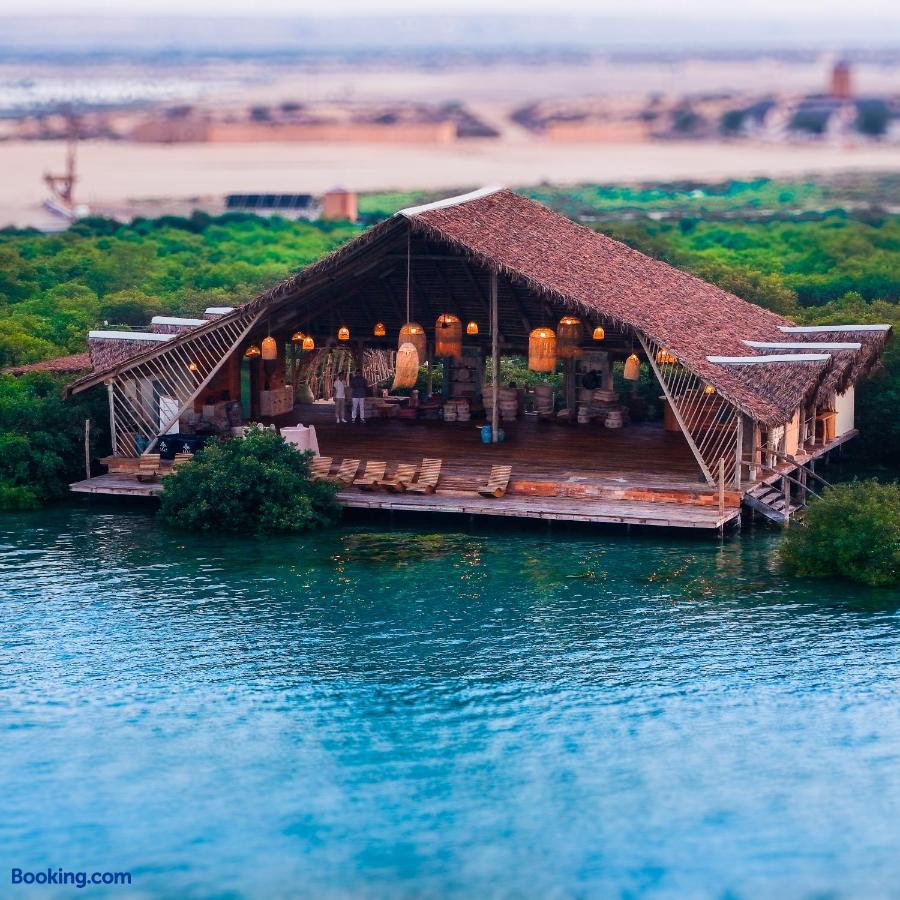 booking-1071094522-599715955-065015 Casa Mikoko Resort