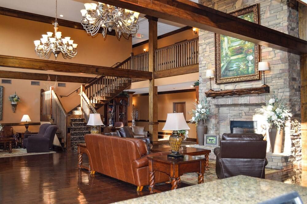 The Lodge at Flat Rock