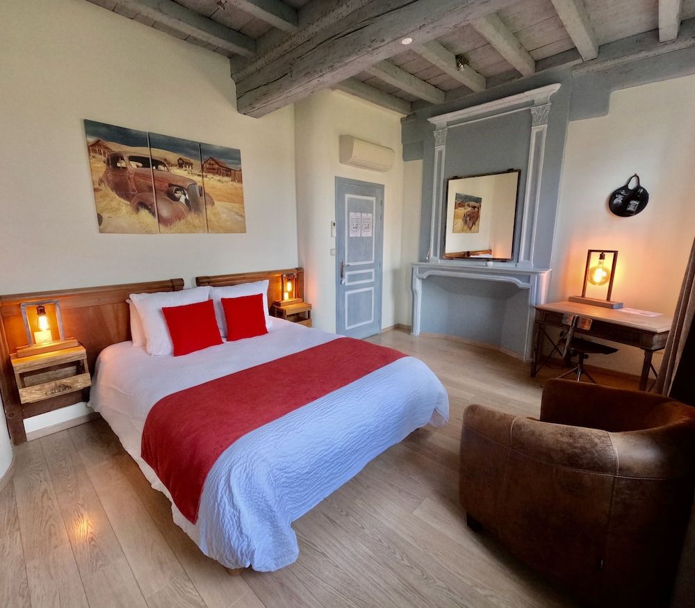 hotel photo