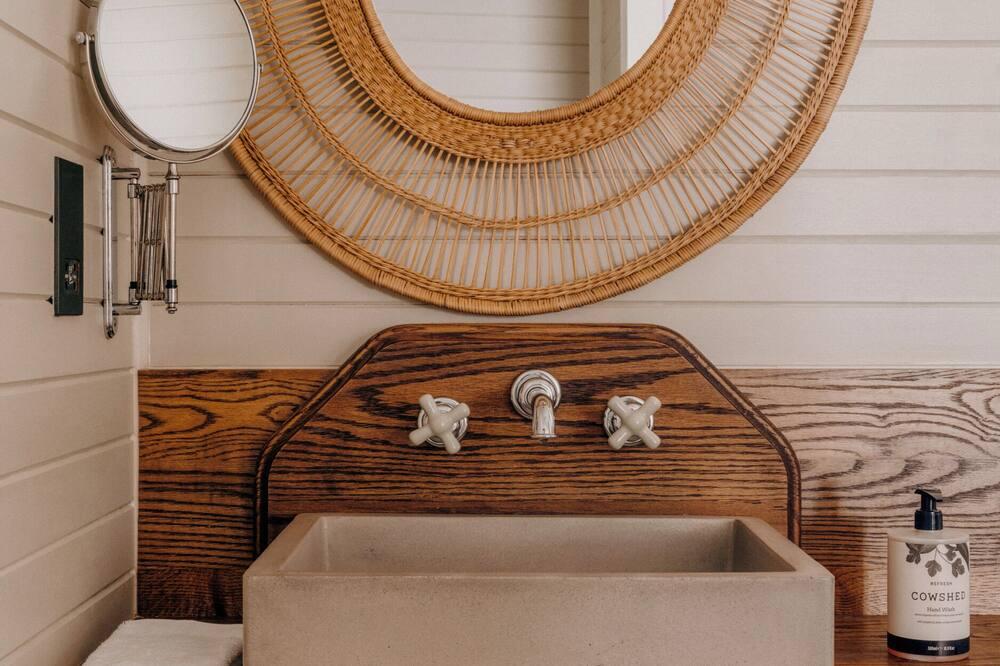 expedia_group-9471782-155989553-279090 Soho Beach House Canouan