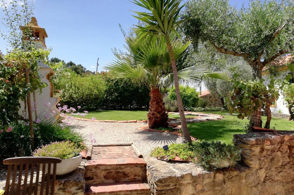 Feel @ home upon arrival and the first day of your relaxtion holiday can begin Centrum - Abrantes visuel 2/5 Feel @ home upon arrival and the first day of your relaxtion holiday can begin Centrum - Abrantes visuel 2/5