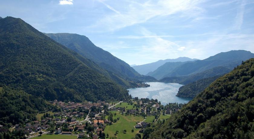 Camping Al Lago Trentino-Alto Adige - Ledro visuel 2/5 Camping Al Lago Trentino-Alto Adige - Ledro visuel 2/5