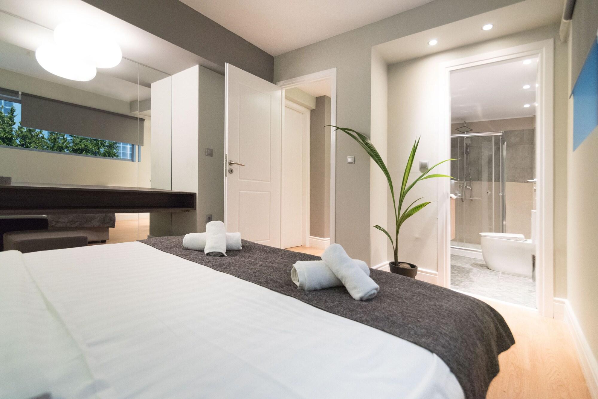 expedia_group-2563220-b8afe0-853544 47 Luxury Suites