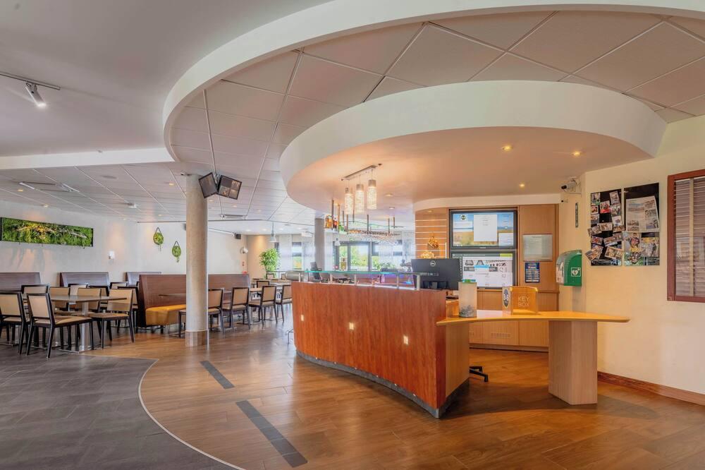 B&B HOTEL Calais Terminal Cité Europe 4 étoiles Nord-Pas de Calais - Coquelles visuel 1/5