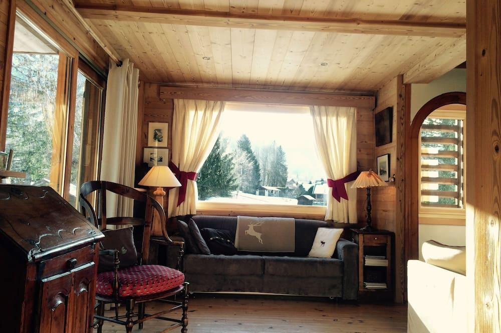 Chalet located in the heart of the Chamonix valley Rhône-Alpes - Les Houches visuel 1/5 Chalet located in the heart of the Chamonix valley Rhône-Alpes - Les Houches visuel 1/5