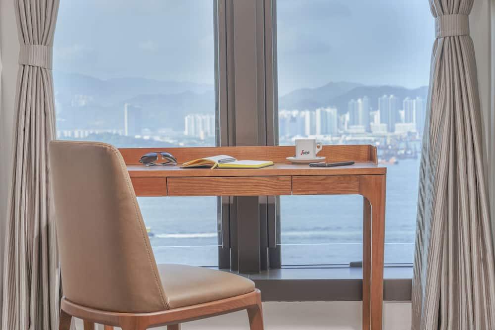 expediav2-1070229062-8cf984-871445 Y Hotel Hong Kong