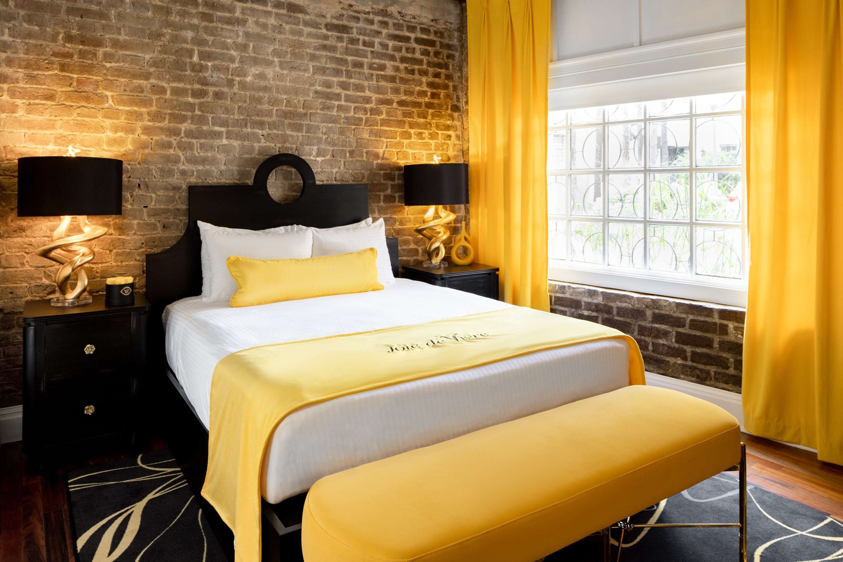 The Vendue, Downtown Art Hotel