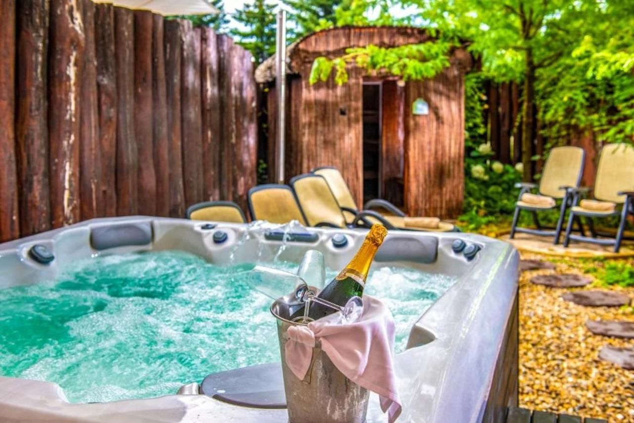 Mesés Shiraz Hotel Superior-Adults only