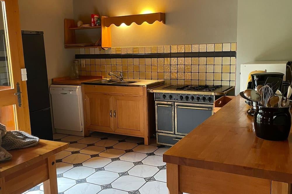 Gite Tence, 3 bedrooms, 6 persons Auvergne - Tence visuel 2/5 Gite Tence, 3 bedrooms, 6 persons Auvergne - Tence visuel 2/5