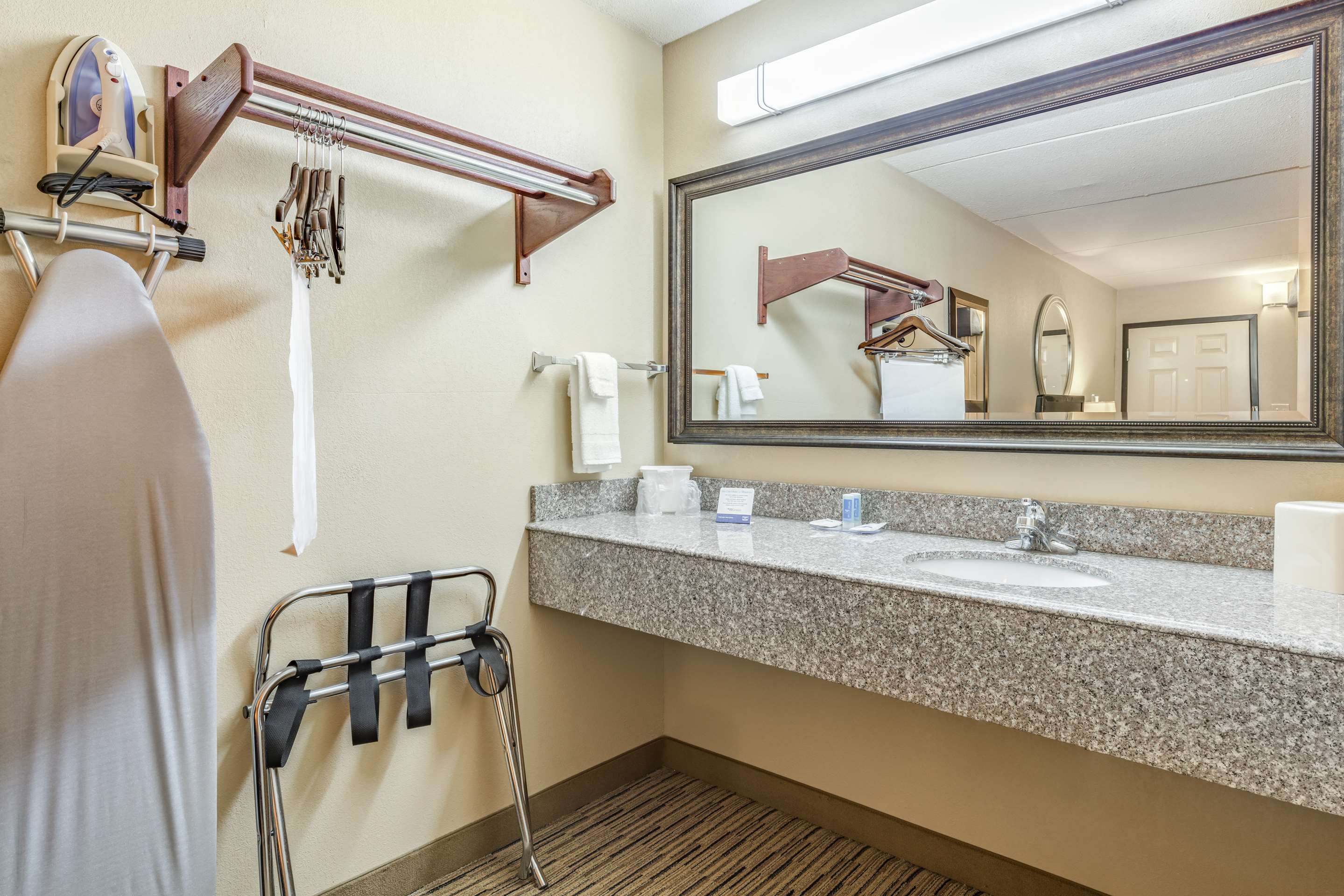 hotel photo