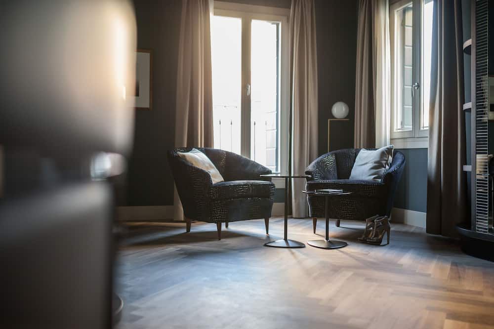 Liassidi Wellness Suites