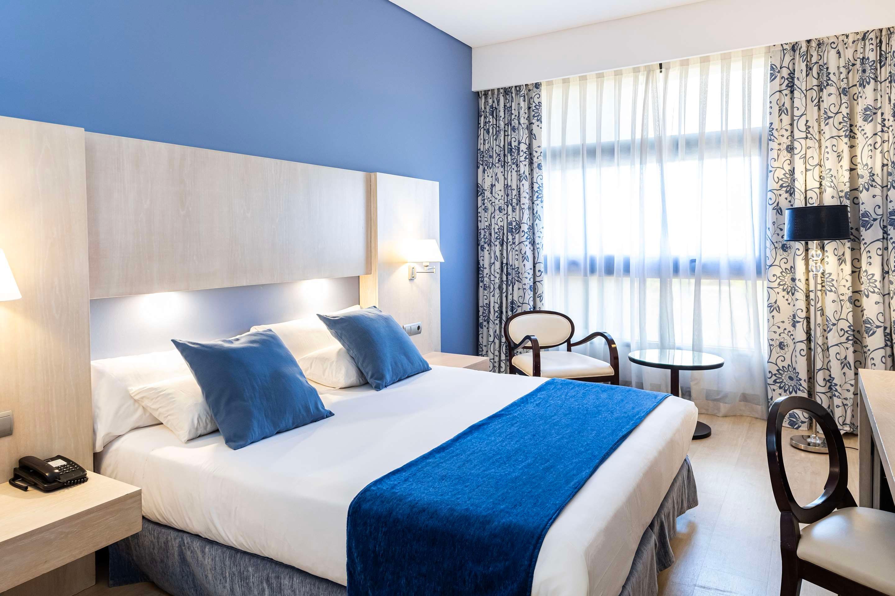 Ofertas, opiniones e imágenes de Nuevo Boston en Madrid, España