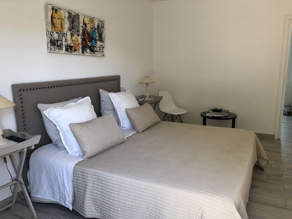 Le Mas de la Dame Provence-Alpes-Côte d'Azur - Saint-Tropez visuel 2/5 Le Mas de la Dame Provence-Alpes-Côte d'Azur - Saint-Tropez visuel 2/5