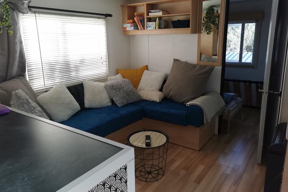 Logement Avec Jardin et Parking Privés, Piscine Partagée Provence-Alpes-Côte d'Azur - Aubagne visuel 2/5 Logement Avec Jardin et Parking Privés, Piscine Partagée Provence-Alpes-Côte d'Azur - Aubagne visuel 2/5