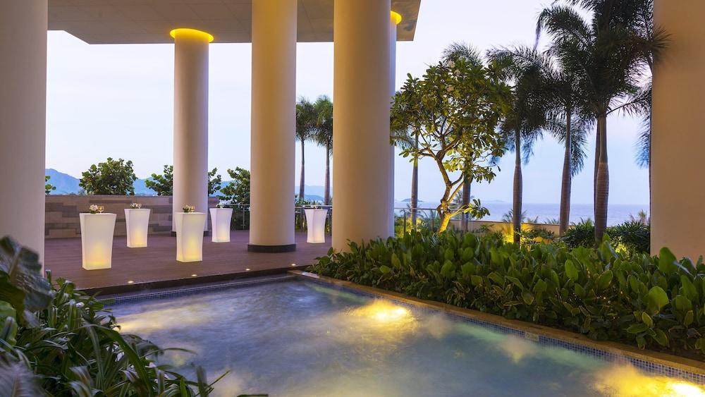 sembo-732990-86c1ac-768865 Intercontinental Nha Trang