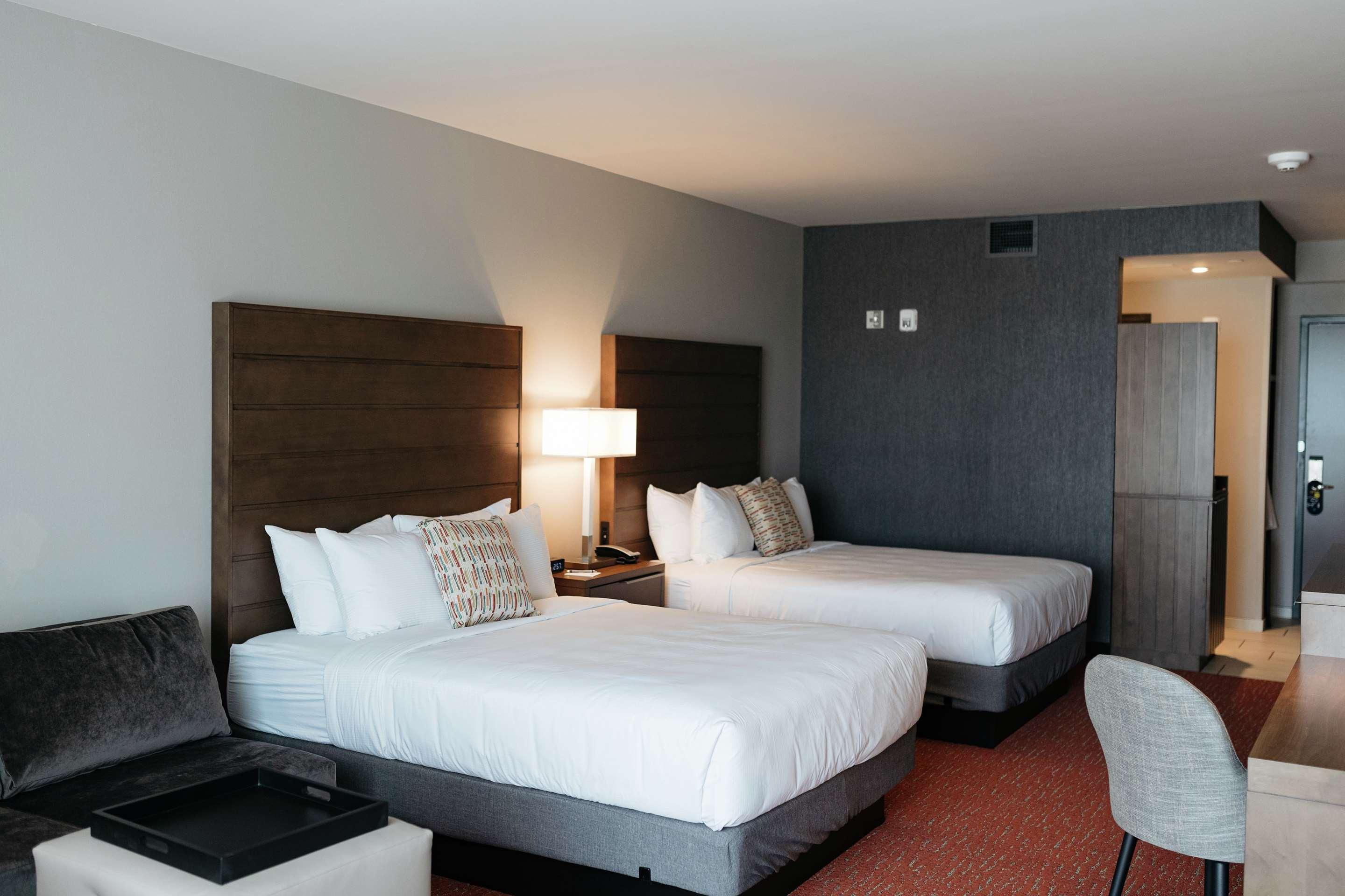 ice-5272565-100075670-613695 Revel Hotel Des Moines Urbandale, Tapestry Collection By Hilton