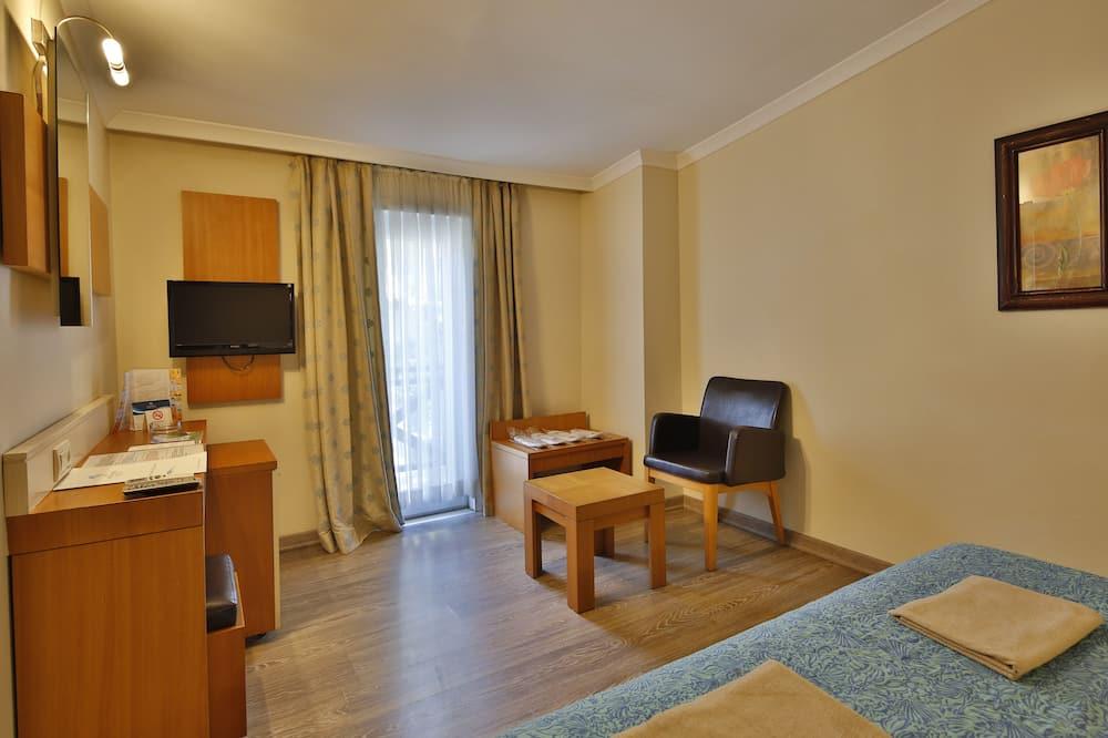 expedia_group-350794-7ffd40-852782 Crystal Flora Beach Resort