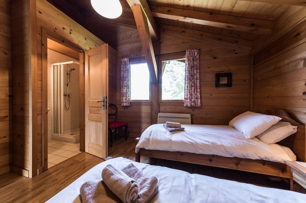 Riders Refuge's 6 Bedroom Chalet with Private Outdoor Hot Tub. Rhône-Alpes - Maandion visuel 3/5 Riders Refuge's 6 Bedroom Chalet with Private Outdoor Hot Tub. Rhône-Alpes - Maandion visuel 3/5