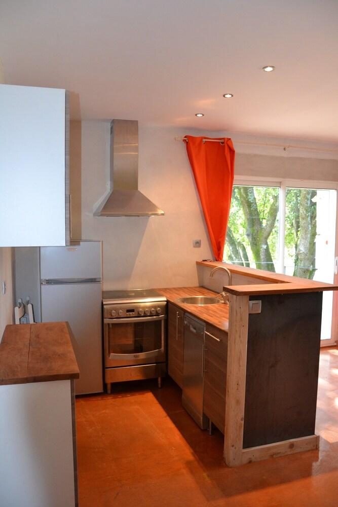 Rent Quiet Cottage With Terrace In Vallon Pont D 'arc In Ardeche Rhône-Alpes - Lagorce visuel 5/5 Rent Quiet Cottage With Terrace In Vallon Pont D 'arc In Ardeche Rhône-Alpes - Lagorce visuel 5/5