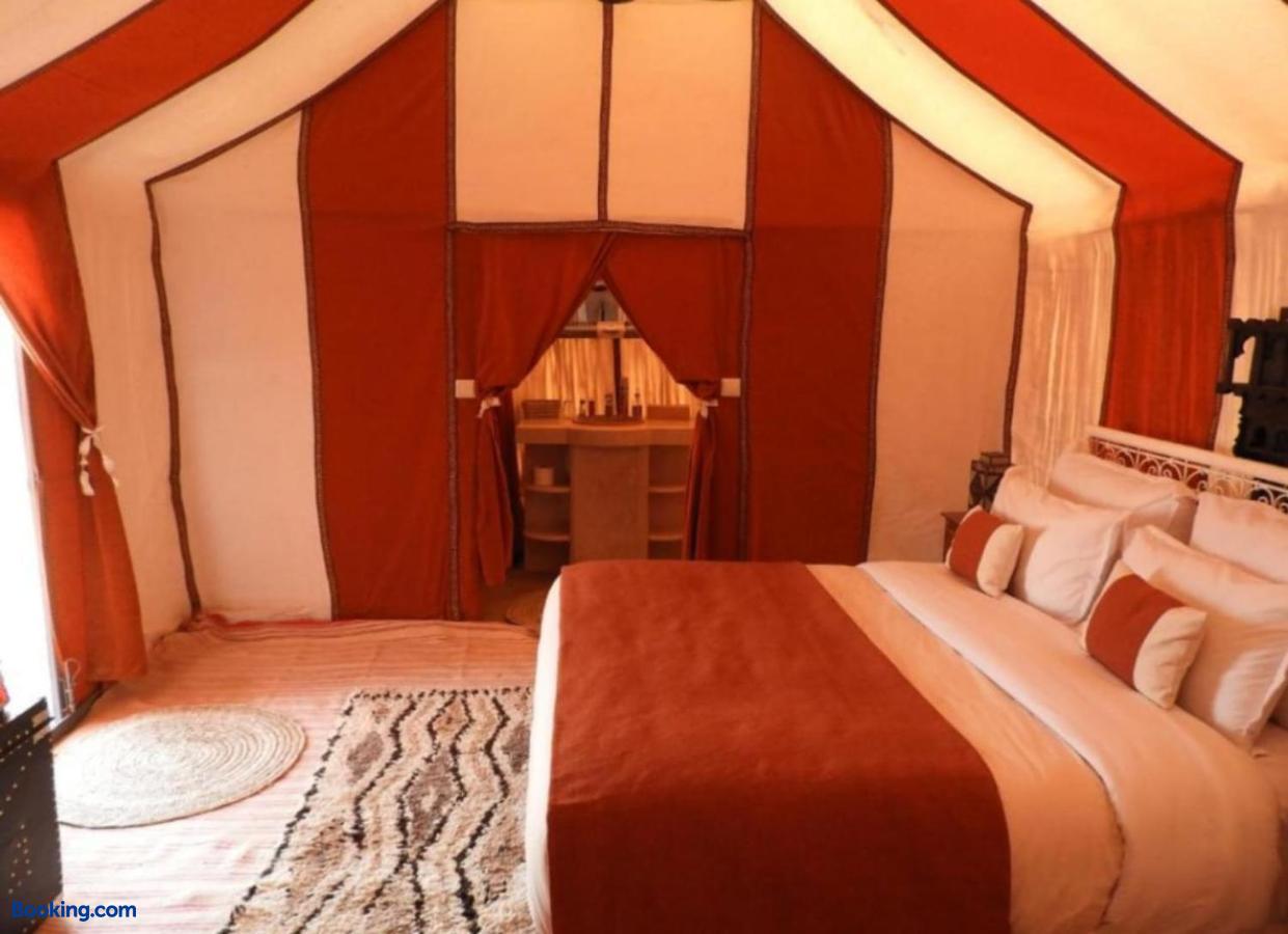 booking-1072059223-464125344-752933 Desert Paradise Luxury Camp