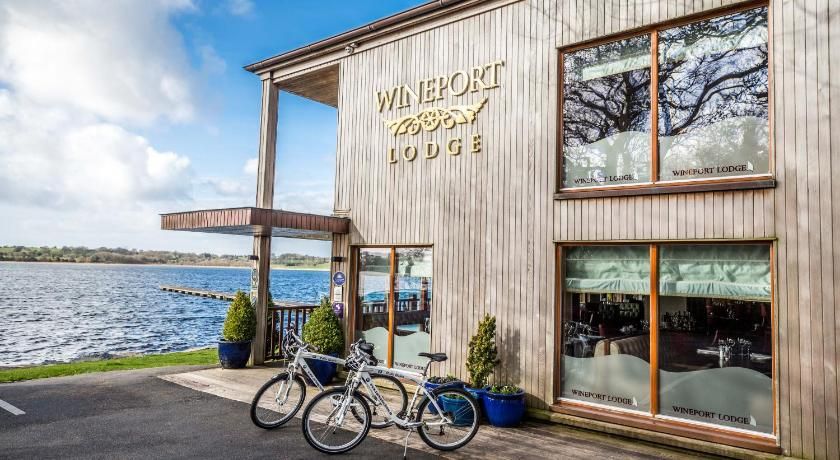 Wineport Lodge