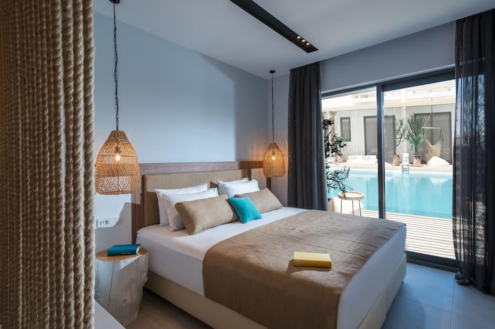 expedia_group-4288209-1791d236-891203 Paralos Lifestyle Beach