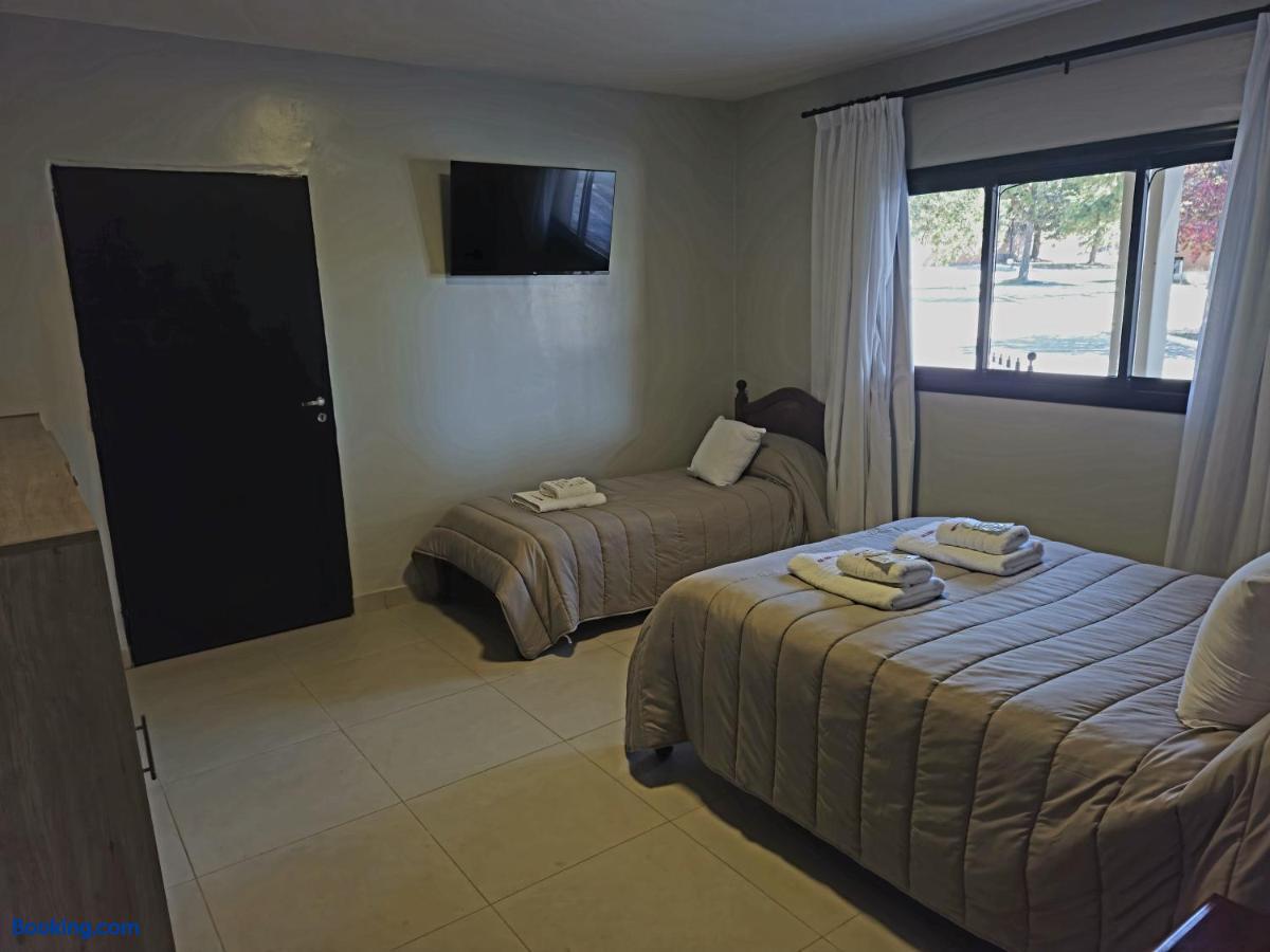 booking-1071270212-556026327-649702 Hostería La Angostura