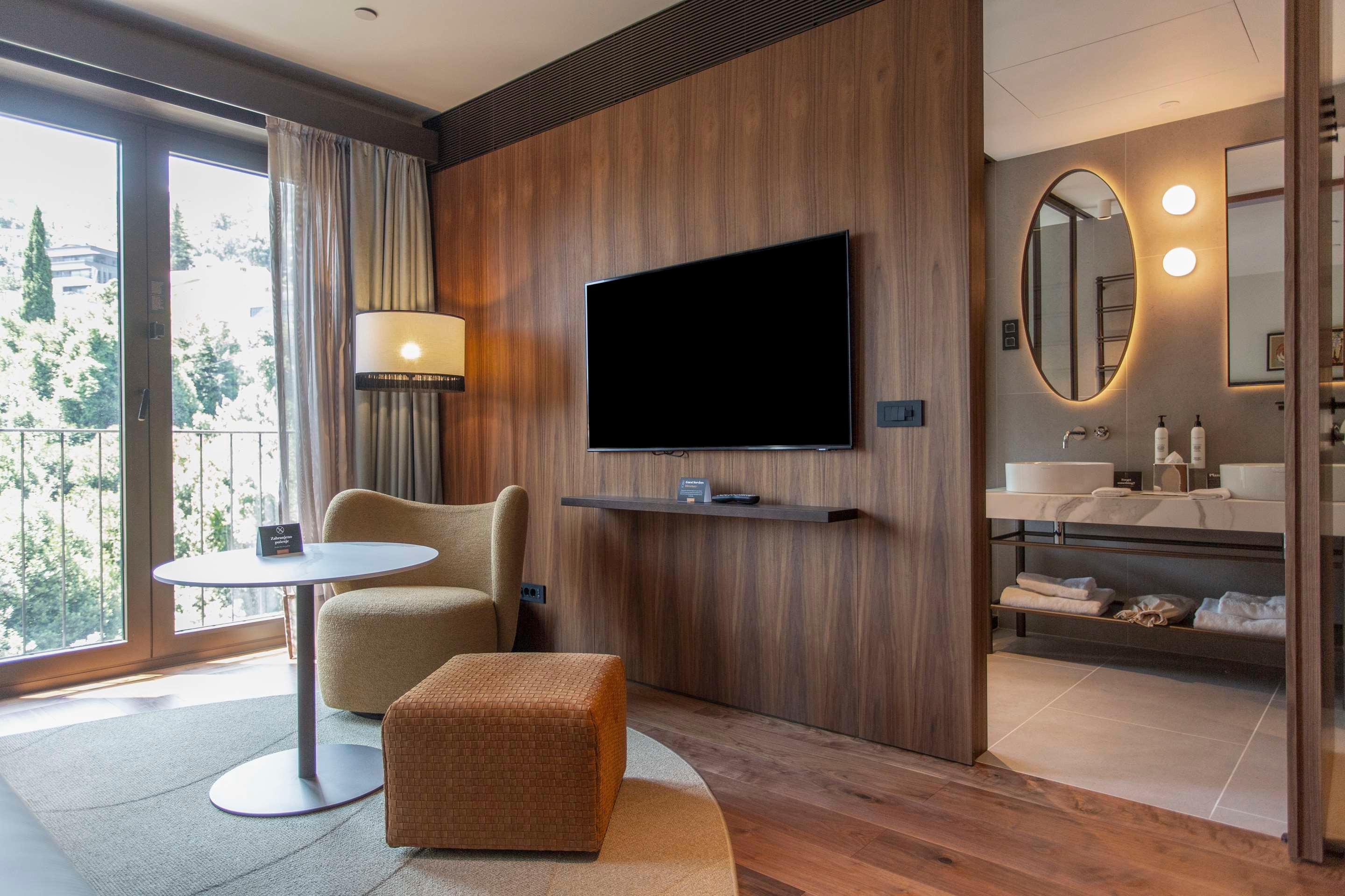 ice-1070814280-119246748-080328 Keight Hotel Opatija, Curio Collection by Hilton