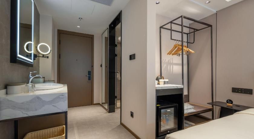 Atour Hotel Shanghai Hongqiao Xinzhuang Business District