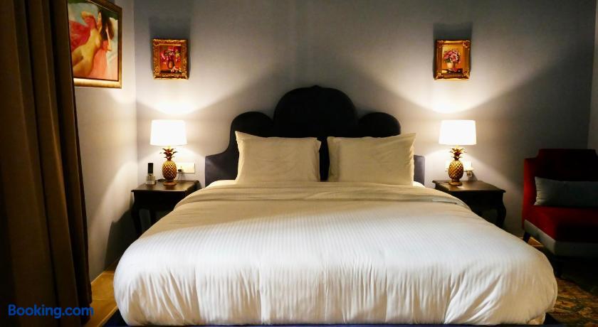 booking-9143528-426810811-349605 Madama Residence