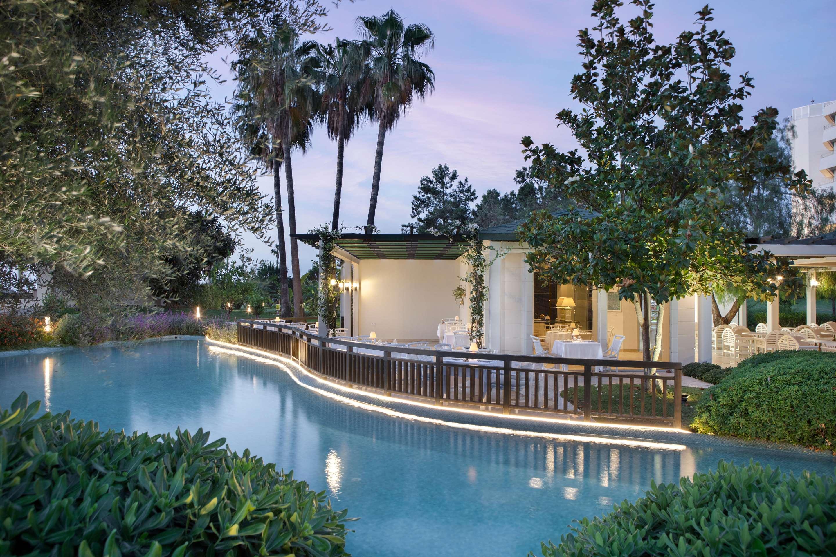 ice-398381-511cd5-529925 Mirage Park Resort