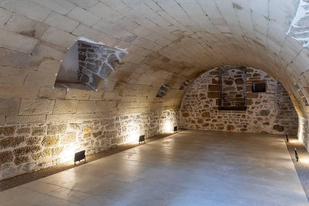 Gîte du Château de Lissac Limouqin - Lissac-sur-Couze visuel 4/5 Gîte du Château de Lissac Limouqin - Lissac-sur-Couze visuel 4/5