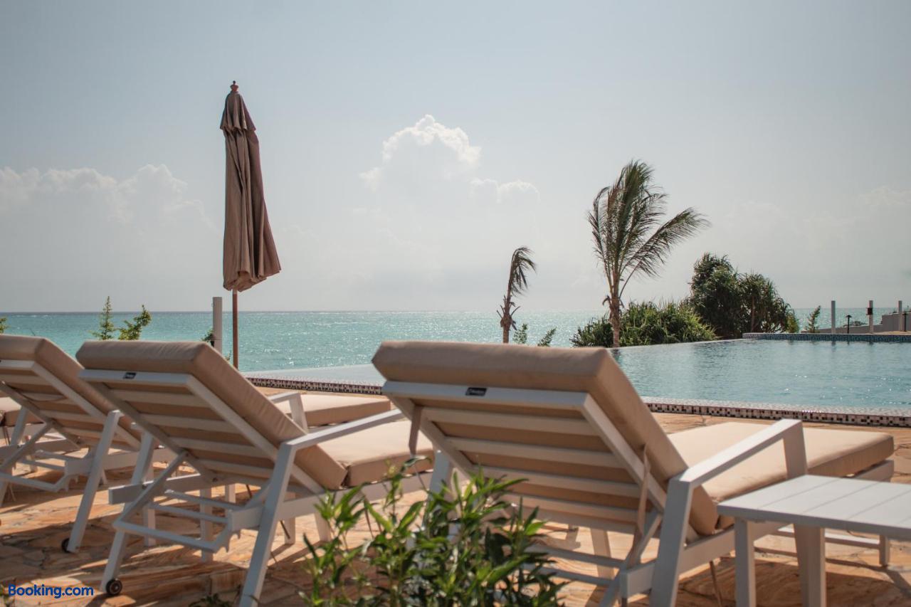booking-1072128335-625873758-700528 Oasis Blu Beach Resort-Adults Only