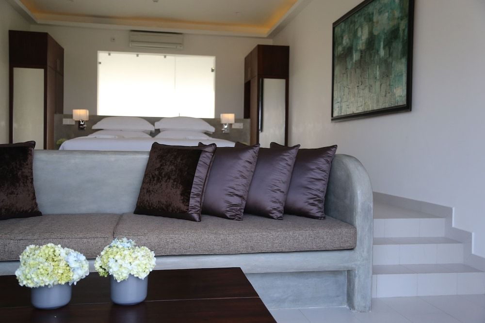 sembo-702552-368818-131548 Anilana Pasikuda