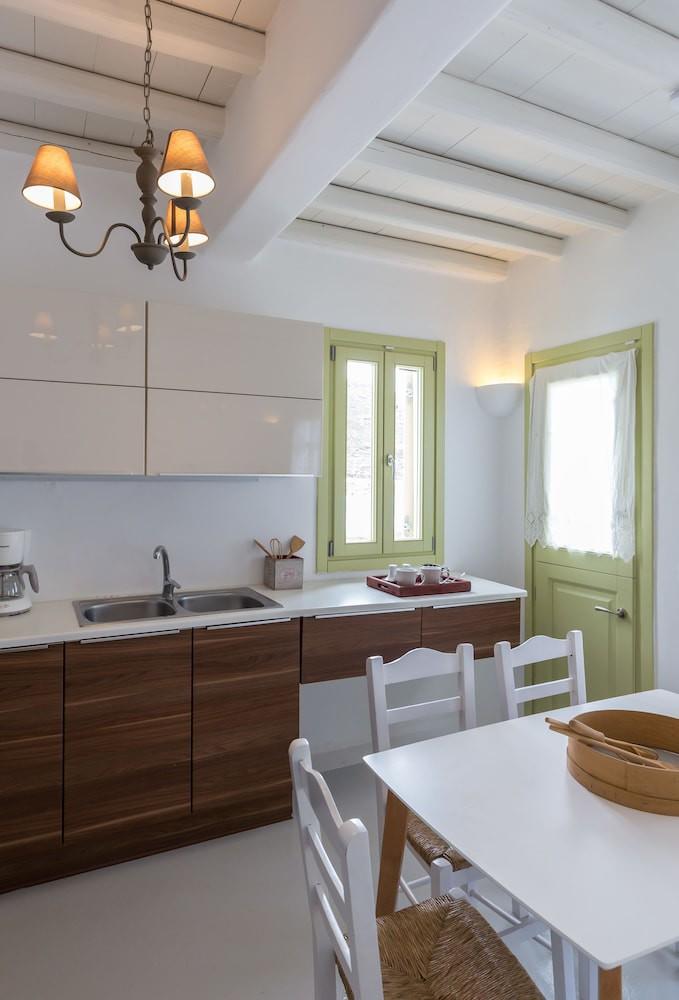 sembo-3940958-1edd6d-968251 Lyra Villas Mykonos