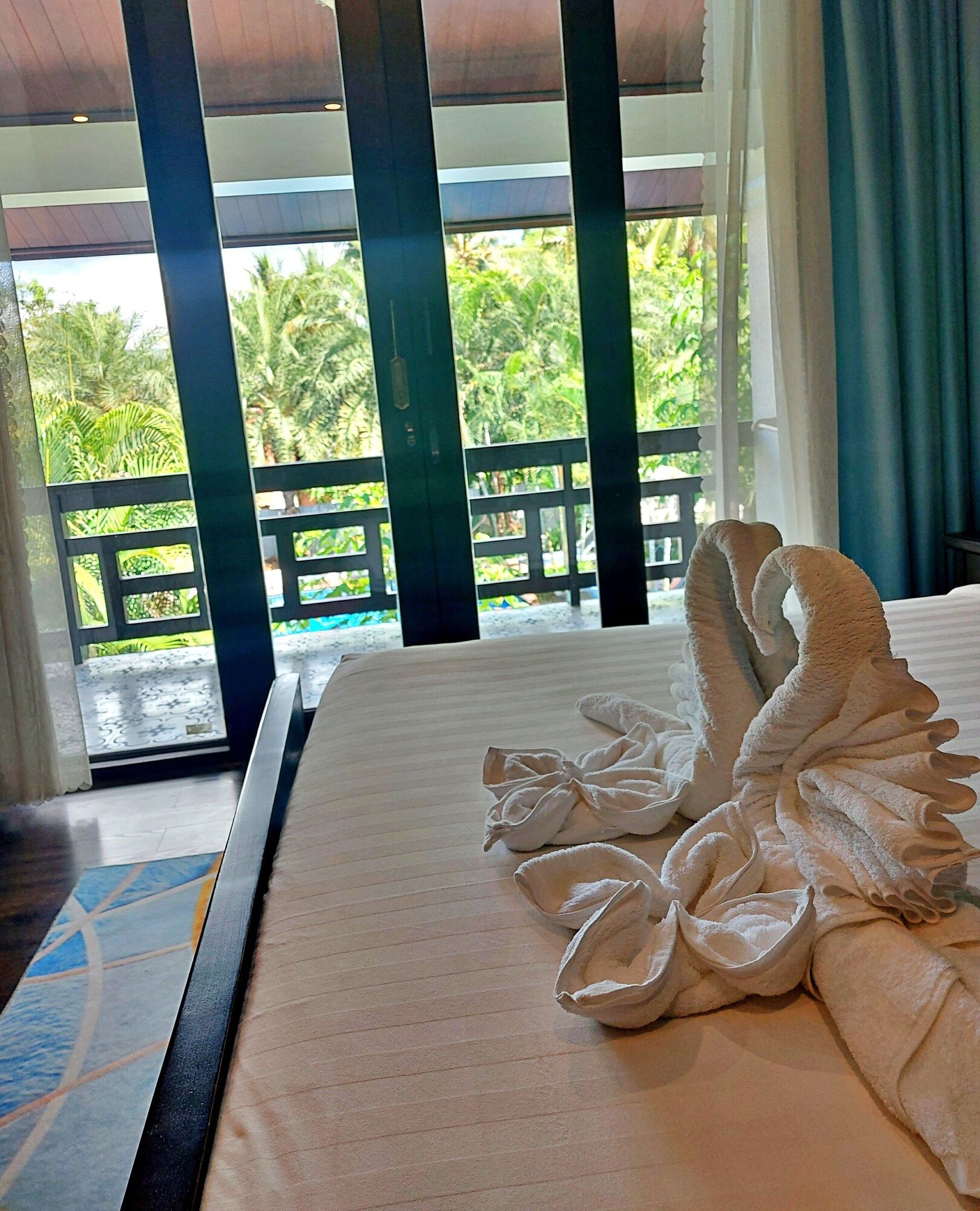 Sunrise Hotel Luang Prabang MekongRiver