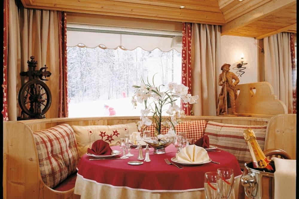 Hotel les Sapins Rhône-Alpes - La Clusaz visuel 1/5 Hotel les Sapins Rhône-Alpes - La Clusaz visuel 1/5
