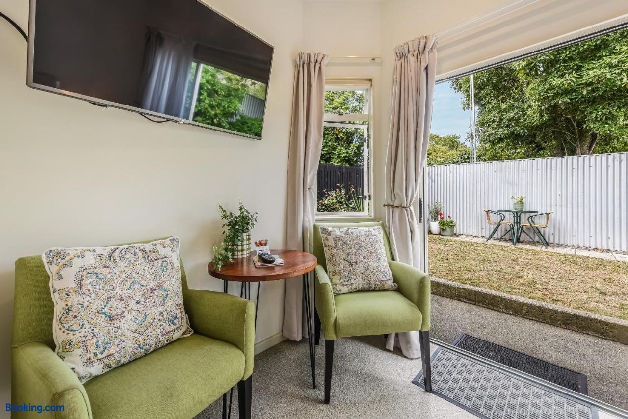 booking-301816-659448293-046562 Boutique Motel