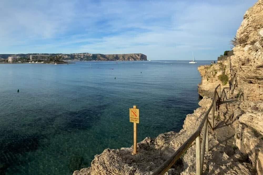 Spacious luxury private villa near sea and beaches with private pool Kust van Valencia - Javea visuel 2/5 Spacious luxury private villa near sea and beaches with private pool Kust van Valencia - Javea visuel 2/5