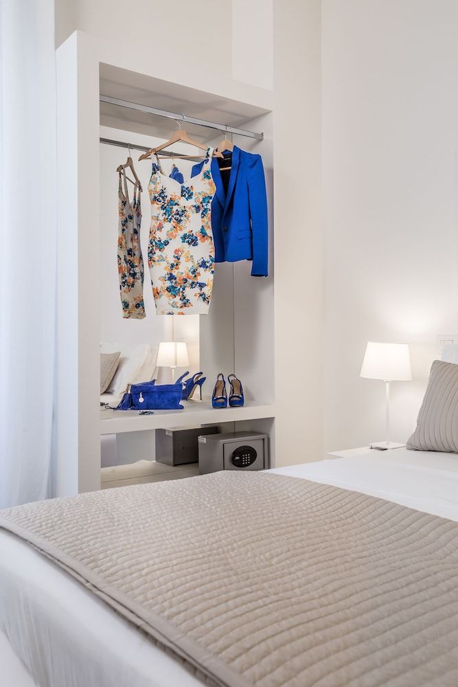 Home Boutique Luxury & Design — image 1 of 1
