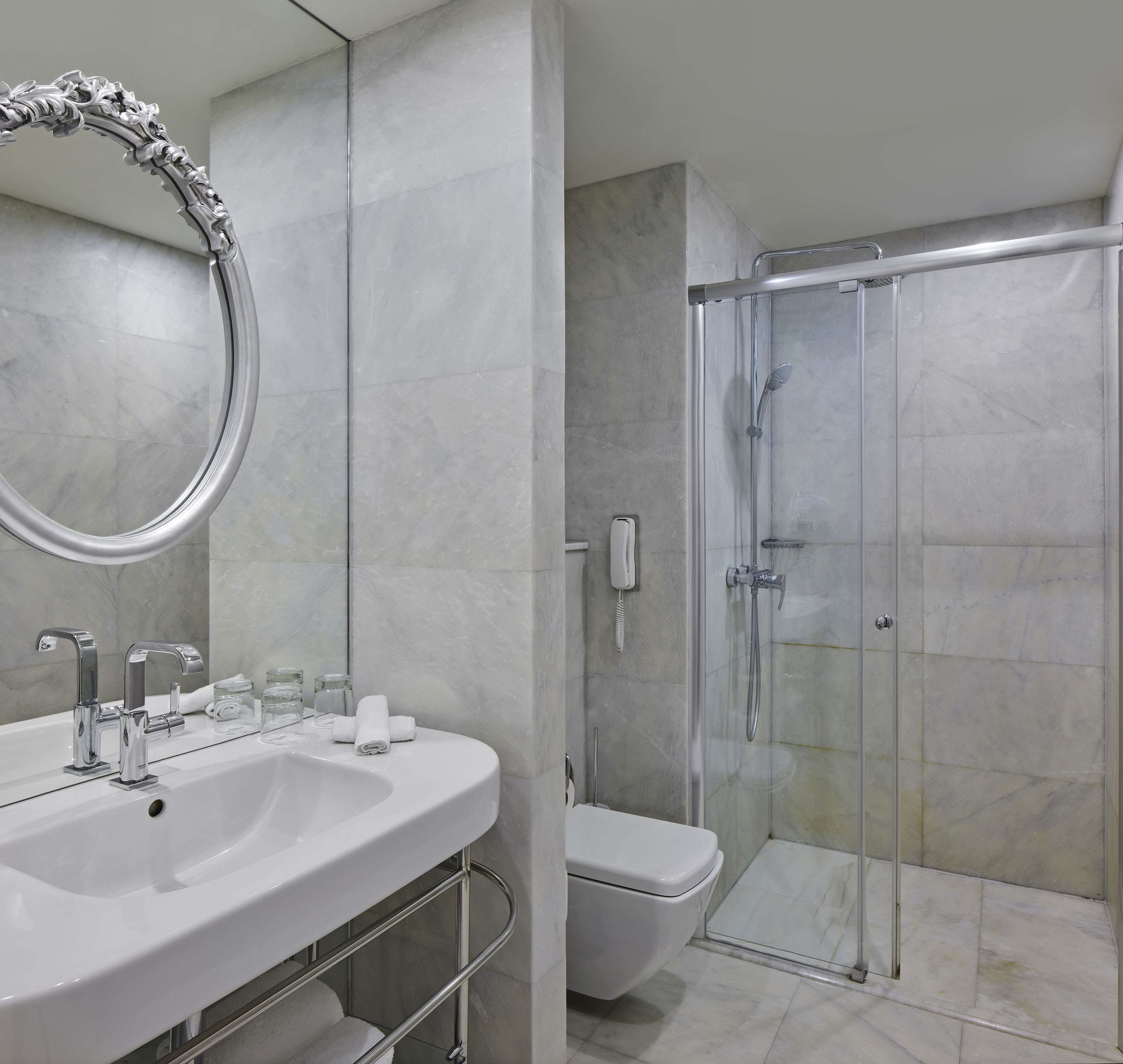 Titanic Gendarmenmarkt Berlin