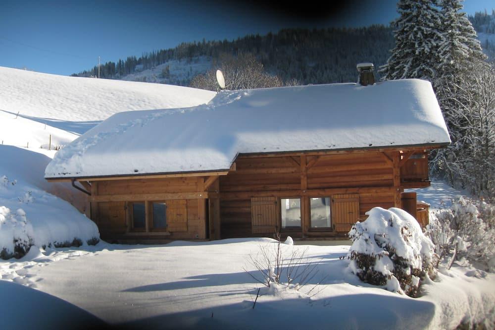 Chalet of charm independent comfort south-View on the chain of Aravis Rhône-Alpes - Manigod visuel 1/5 Chalet of charm independent comfort south-View on the chain of Aravis Rhône-Alpes - Manigod visuel 1/5