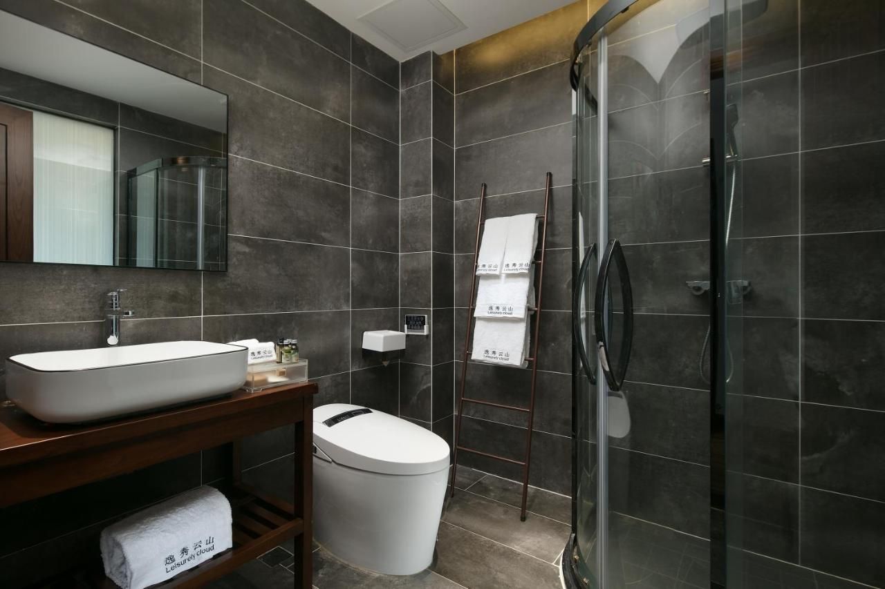 Hilltop House Resort