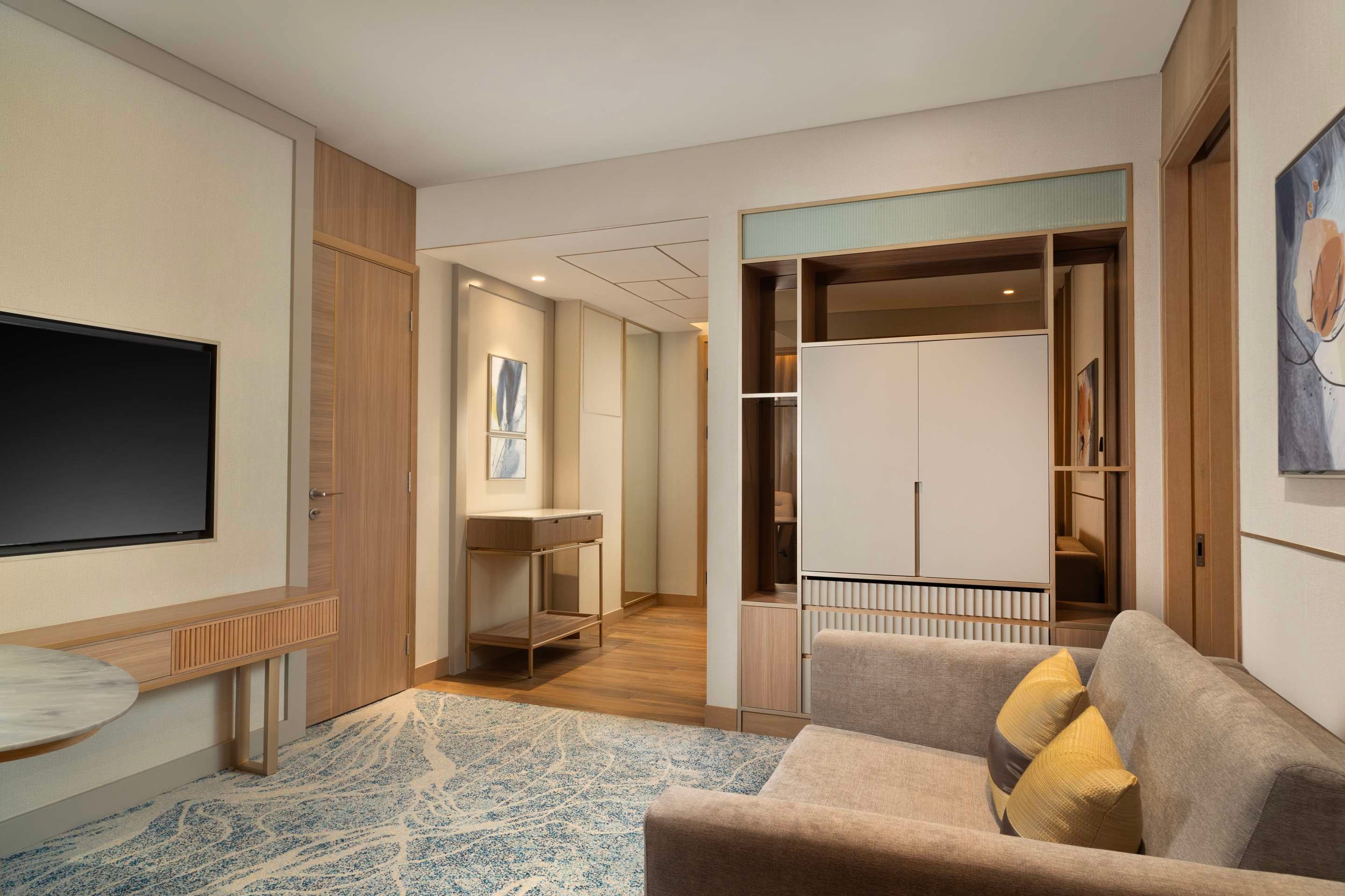 DoubleTree by Hilton Jakarta Bintaro Jaya