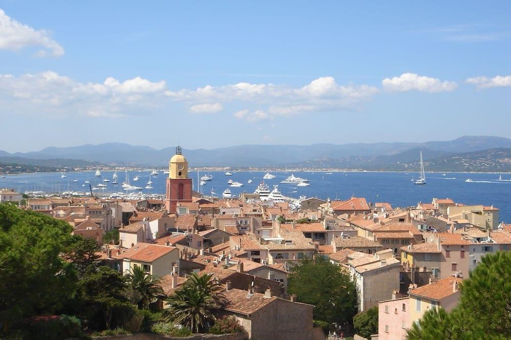 Beautiful Provençal Villa for 12 people, with swimming pool and air conditioning Provence-Alpes-Côte d'Azur - Vidauban visuel 4/10 Beautiful Provençal Villa for 12 people, with swimming pool and air conditioning Provence-Alpes-Côte d'Azur - Vidauban visuel 4/10