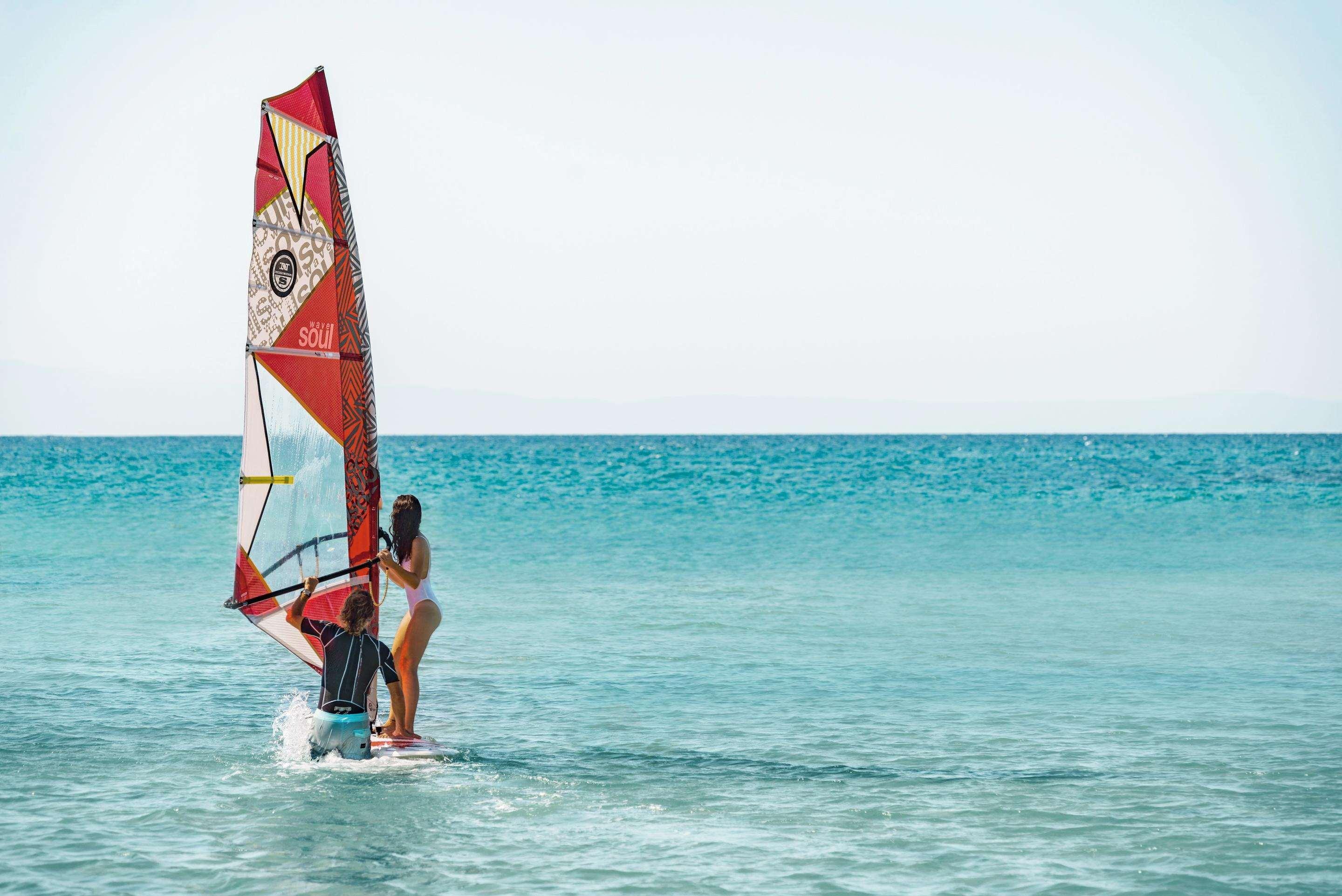 ice-887884-122234511-070646 Sani Dunes