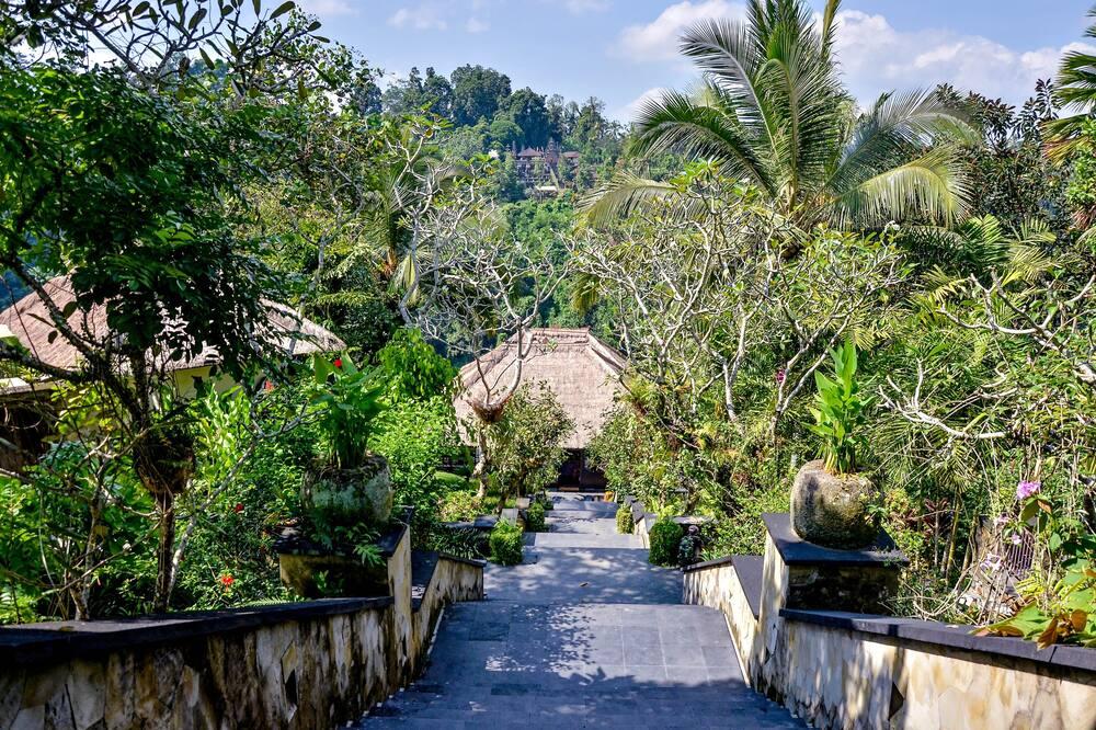Hanging Gardens of Bali