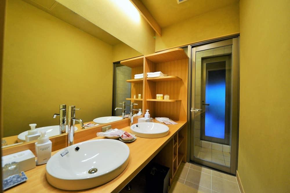 expediav2-634310-94f2e2-085416 Kyoto Ohara Ryokan Seryo