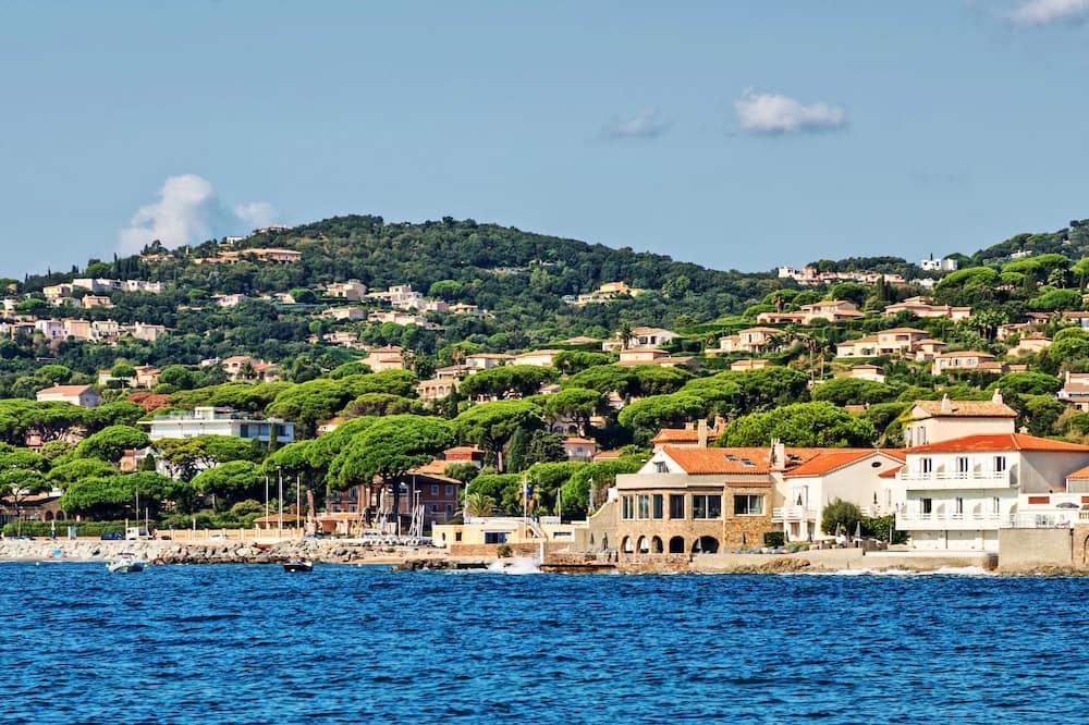 Entre st Raphael, st Tropez a 200M des calanques Provence-Alpes-Côte d'Azur - Issambres visuel 4/5