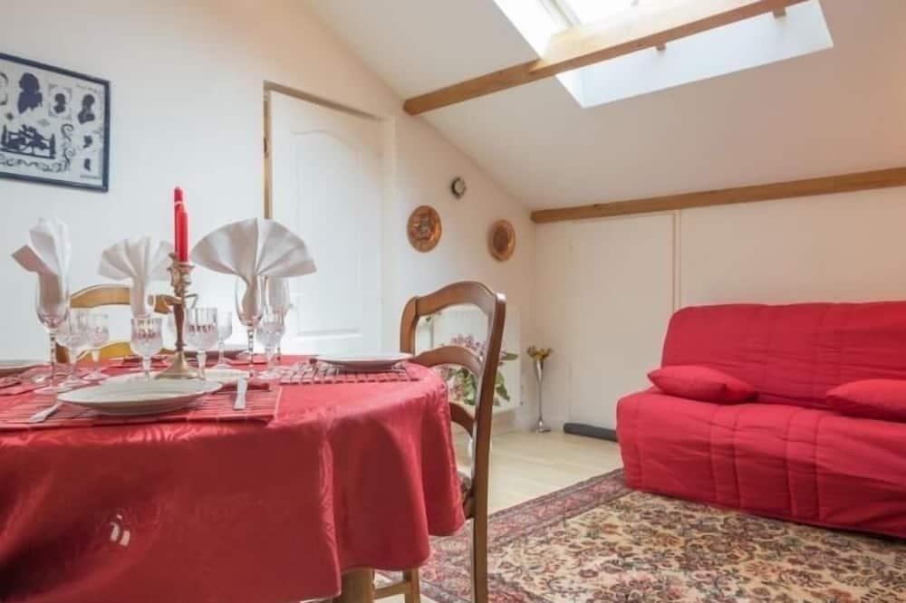 Gite Saint-Philbert-de-Grand-Lieu, 1 bedroom, 3 persons Pays de Loire - Saint-Philbert-de-Grand-Lieu visuel 1/5 Gite Saint-Philbert-de-Grand-Lieu, 1 bedroom, 3 persons Pays de Loire - Saint-Philbert-de-Grand-Lieu visuel 1/5